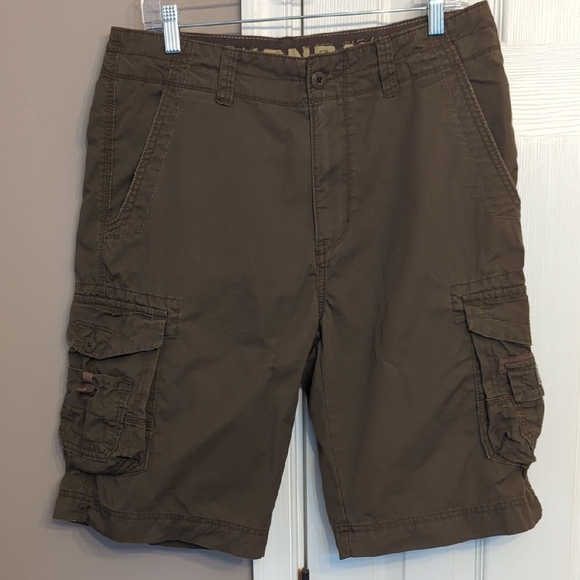 UNIONBAY Other - UNIONBAY Men's Dark Brown Cargo Shorts